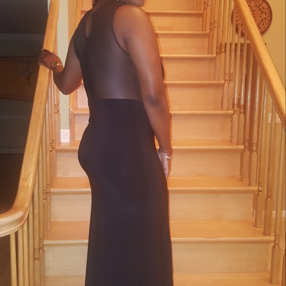 Dress - Picture 2 of 3